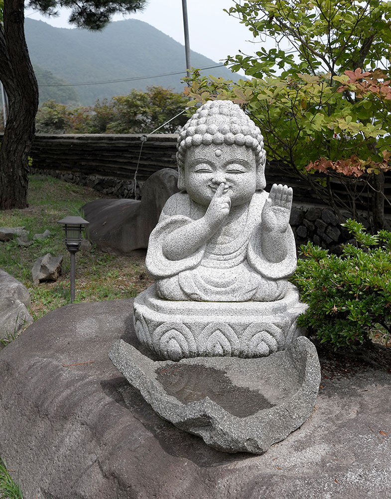 W-L1026542-11r.jpg